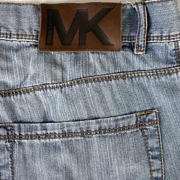 Michael Kors Mens Light Wash Jeans, Size 34/30 100% Cotton Straight Cut - Picture 8 of 10
